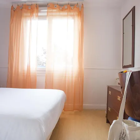 Hotel Les Gens De By Popinns