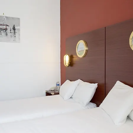 Hotel Les Gens De By Popinns Lorient