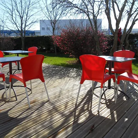 Hotel Les Gens De By Popinns 2*