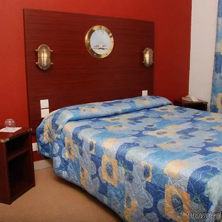 Hotel Les Gens De By Popinns Lorient