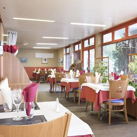 Hotel Les Gens De By Popinns 2*