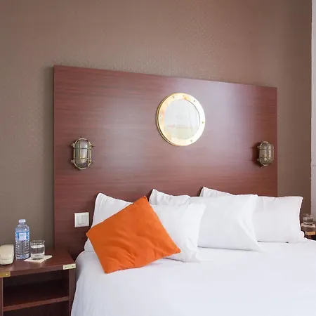 Hotel Les Gens De By Popinns Lorient
